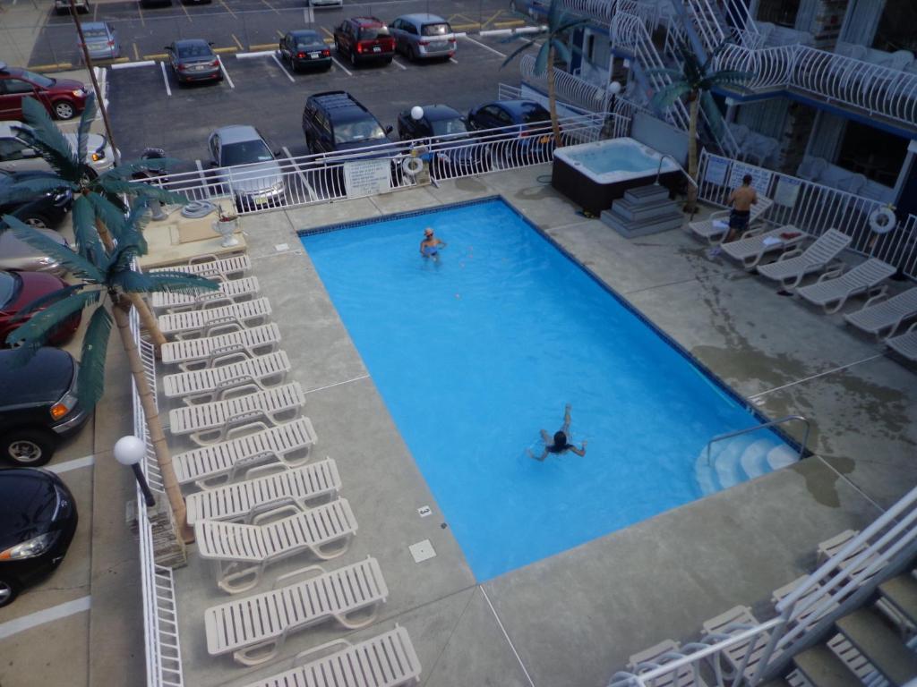 Quarterdeck Motel Wildwood Exterior photo